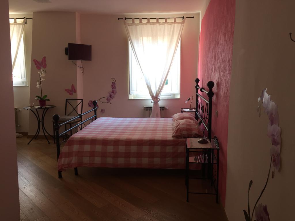 L'Iris B&B ルッカ エクステリア 写真
